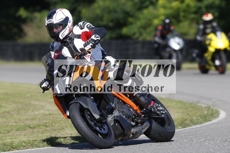 /Archiv-2024/56 10.08.2024 Plüss Moto Sport ADR/Einsteiger/17